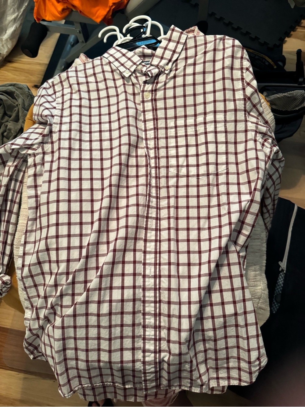 Old Navy Men's White Button-Down Shirt with Burgundy Check